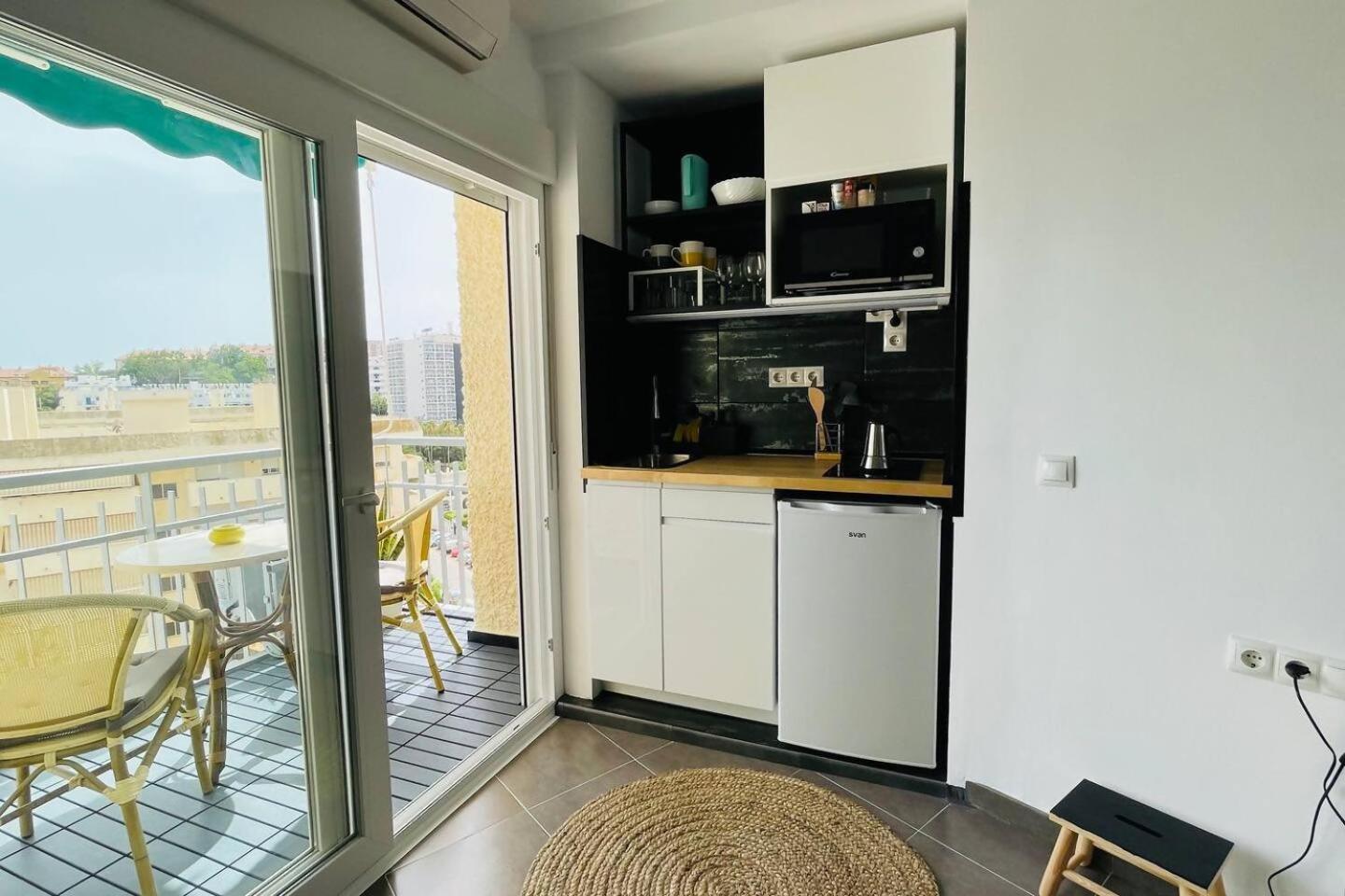 Vistas Al Mar A 1 Min De Playa Con Parkig Gratis Apartment Benalmadena Exterior photo