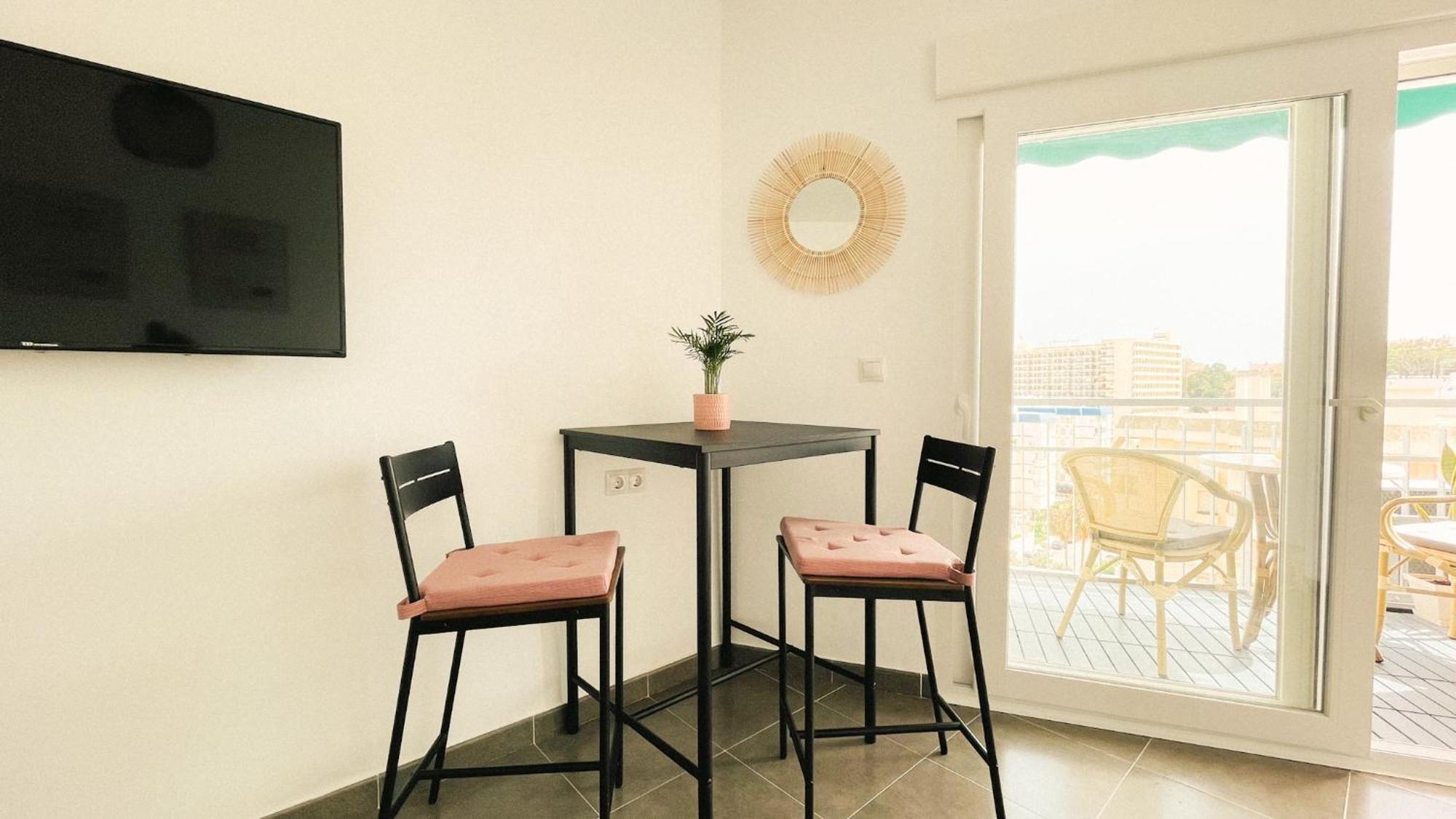 Vistas Al Mar A 1 Min De Playa Con Parkig Gratis Apartment Benalmadena Exterior photo